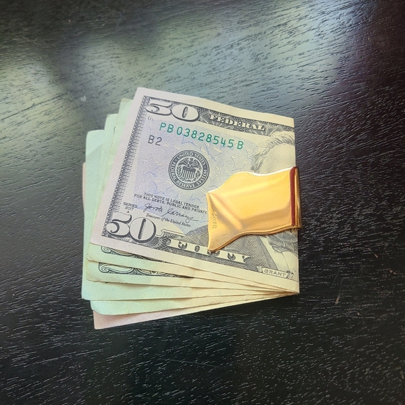 Gold Avon America Flag Money Clip - Picture 3 of 4